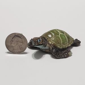 Sea Turtle Paperweight Decor